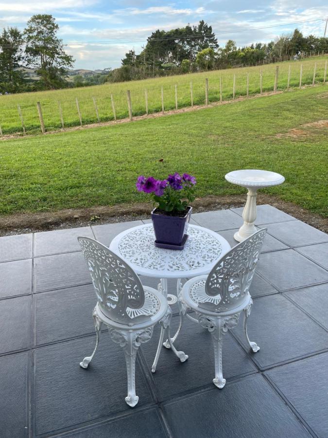 Veld View Bed And Breakfast Tuakau Exterior photo