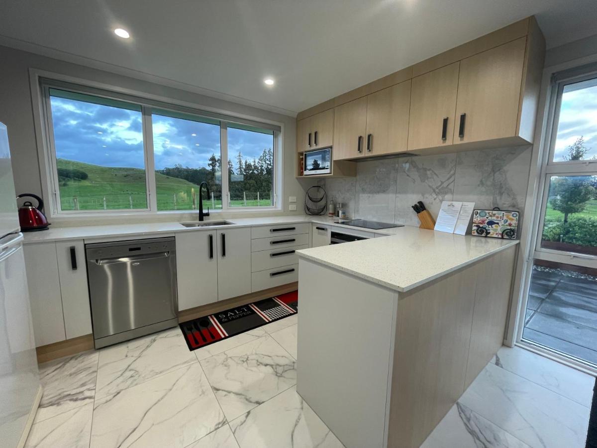 Veld View Bed And Breakfast Tuakau Exterior photo